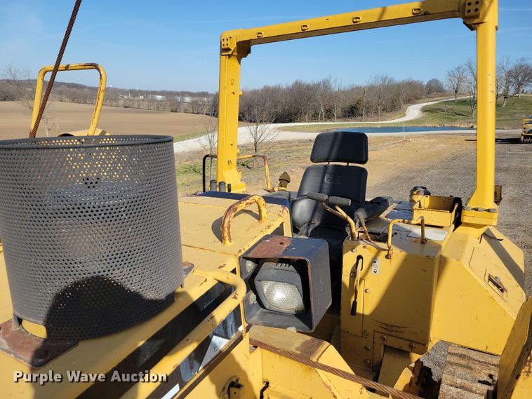 image for item DK4197 1999 Caterpillar  561M pipelayer