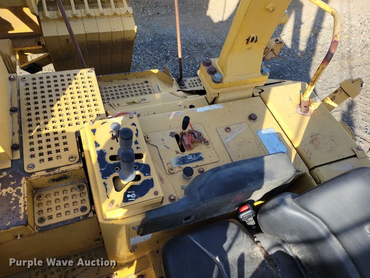 image for item DK4197 1999 Caterpillar  561M pipelayer