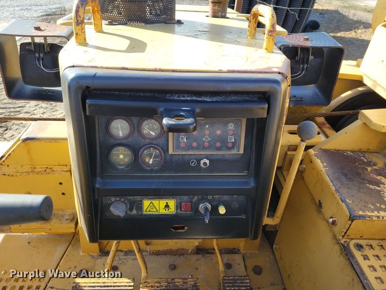 image for item DK4197 1999 Caterpillar  561M pipelayer