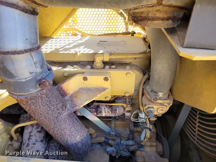 image for item DK4197 1999 Caterpillar  561M pipelayer