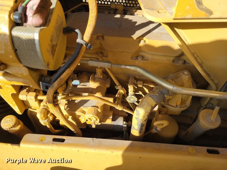 image for item DK4197 1999 Caterpillar  561M pipelayer