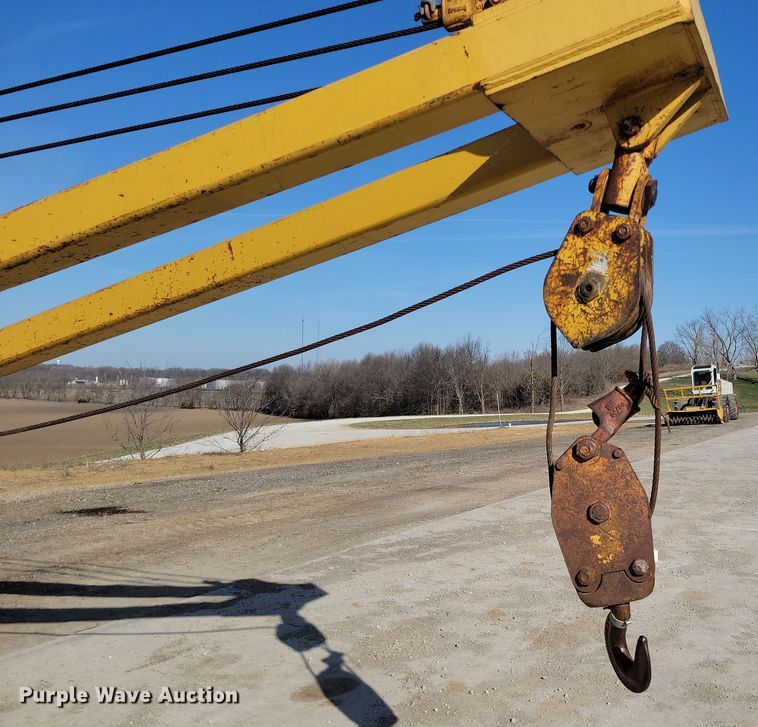 image for item DK4197 1999 Caterpillar  561M pipelayer