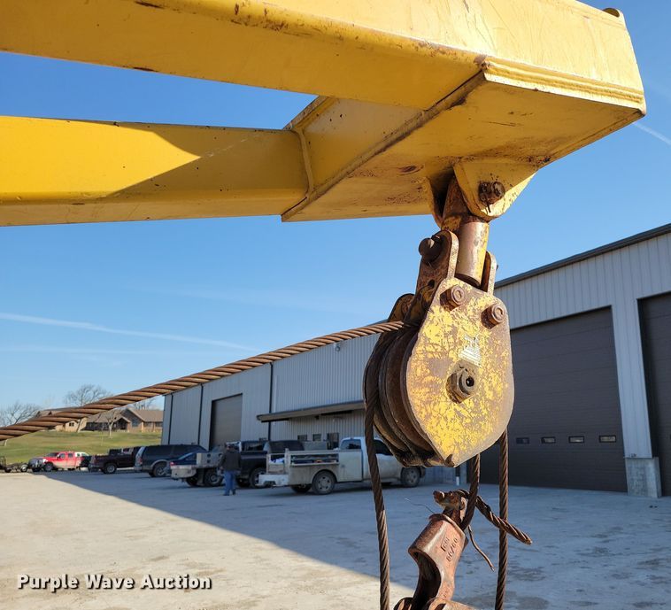 image for item DK4197 1999 Caterpillar  561M pipelayer