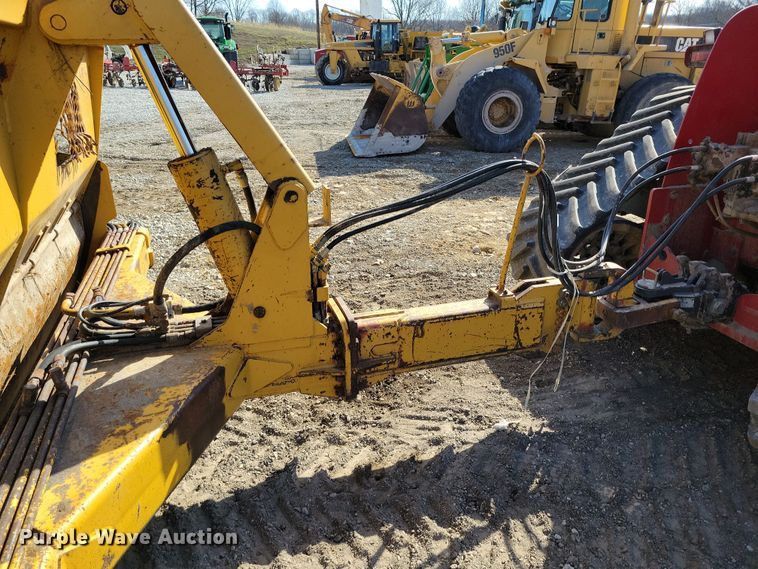 image for item DK4199 1998 Reynolds 17C scraper