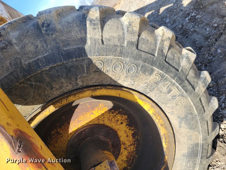 image for item DK4199 1998 Reynolds 17C scraper