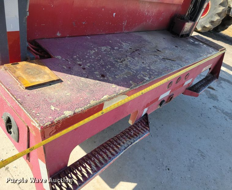 image for item DK4200 1996 Ford F800 utility / service truck