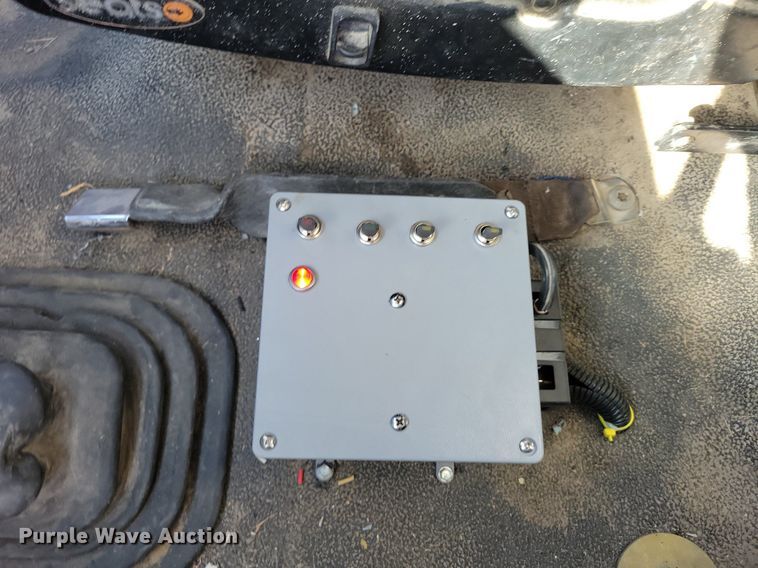 image for item DK4200 1996 Ford F800 utility / service truck