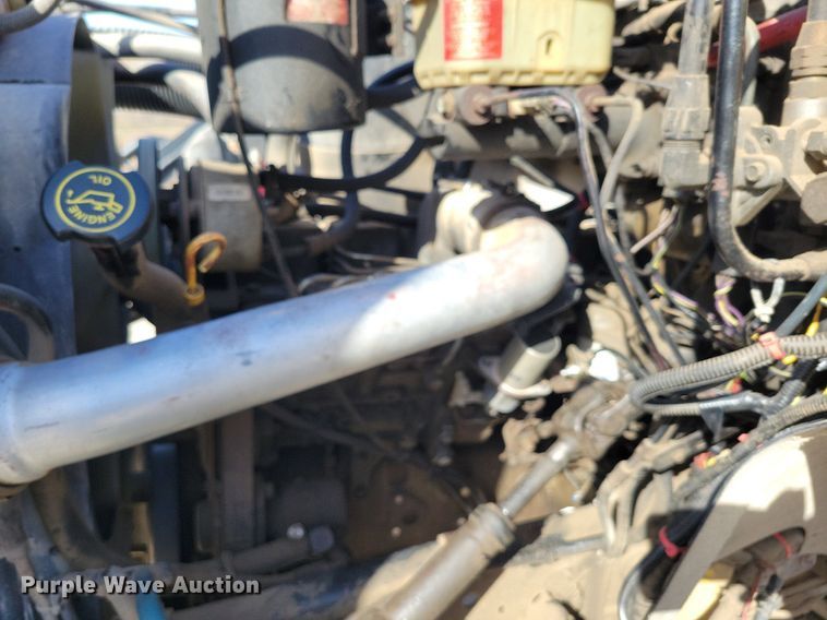 image for item DK4200 1996 Ford F800 utility / service truck