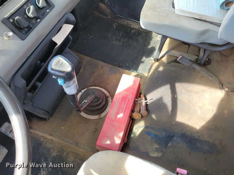 image for item DK4201 1998 Freightliner FL80 crane truck