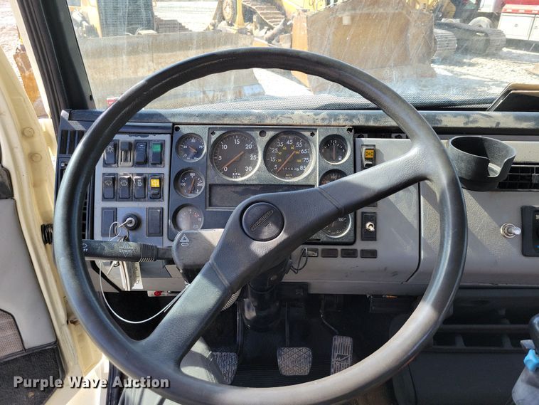 image for item DK4201 1998 Freightliner FL80 crane truck