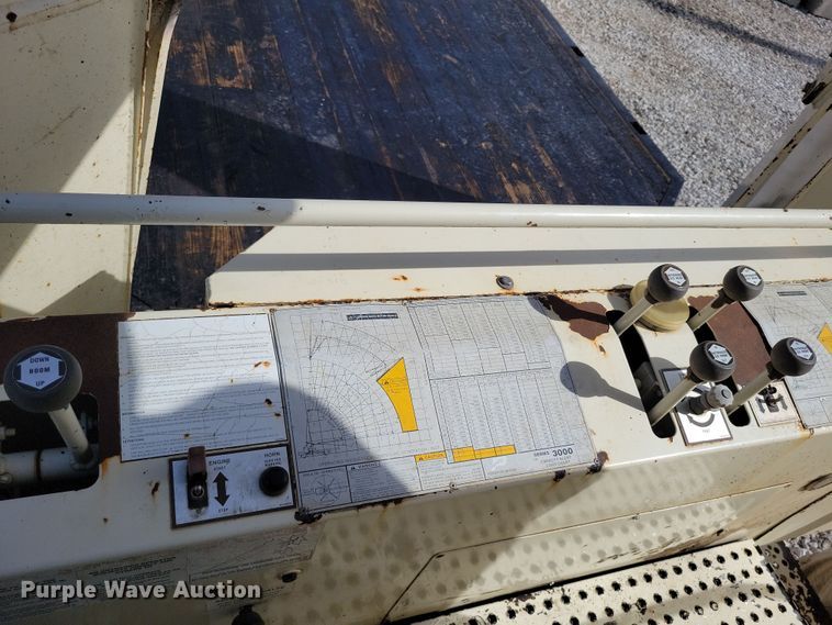 image for item DK4201 1998 Freightliner FL80 crane truck