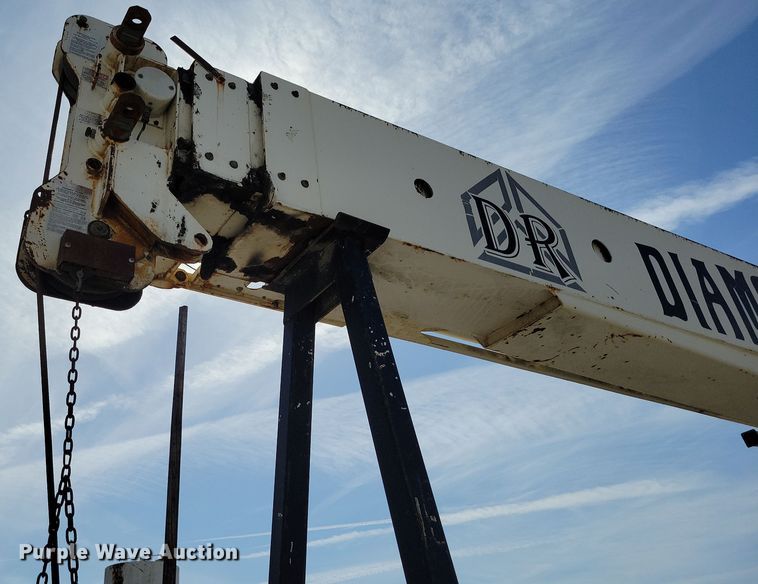 image for item DK4201 1998 Freightliner FL80 crane truck