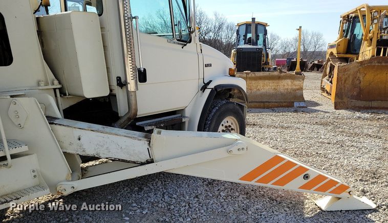 image for item DK4201 1998 Freightliner FL80 crane truck