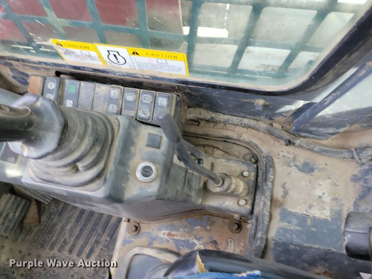 image for item DK4205 2016 Takeuchi TL12 tracked skid steer loader