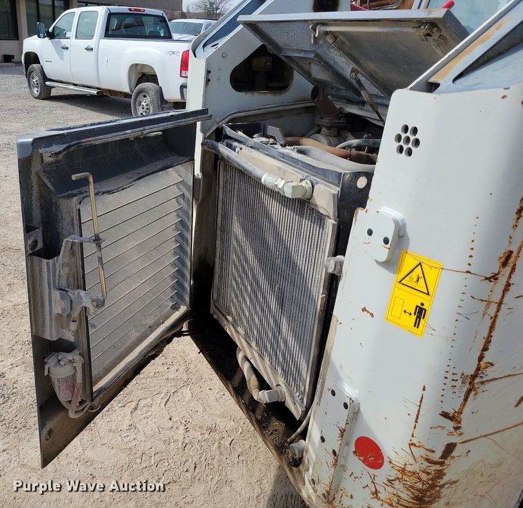 image for item DK4205 2016 Takeuchi TL12 tracked skid steer loader