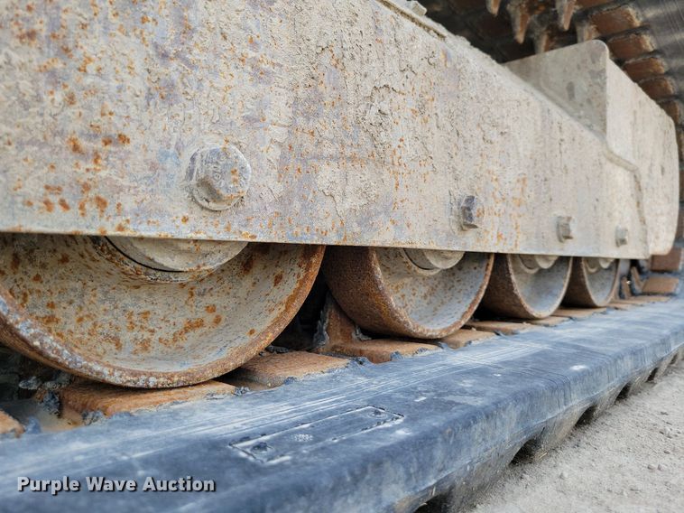 image for item DK4205 2016 Takeuchi TL12 tracked skid steer loader