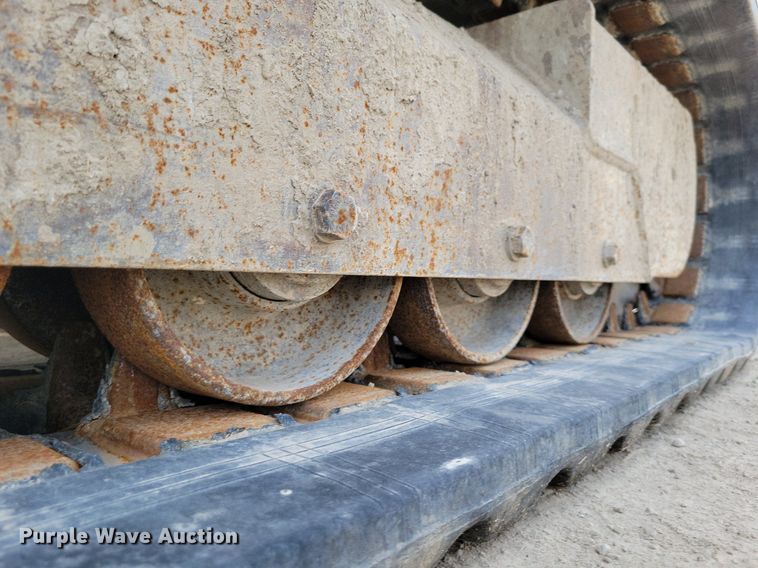 image for item DK4205 2016 Takeuchi TL12 tracked skid steer loader