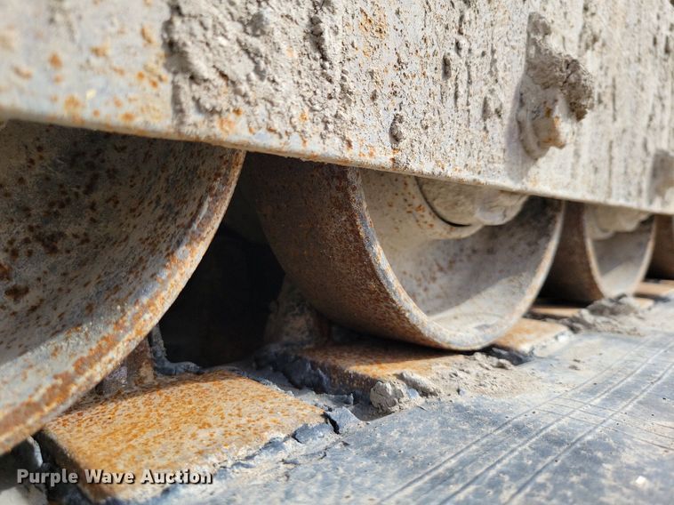 image for item DK4205 2016 Takeuchi TL12 tracked skid steer loader