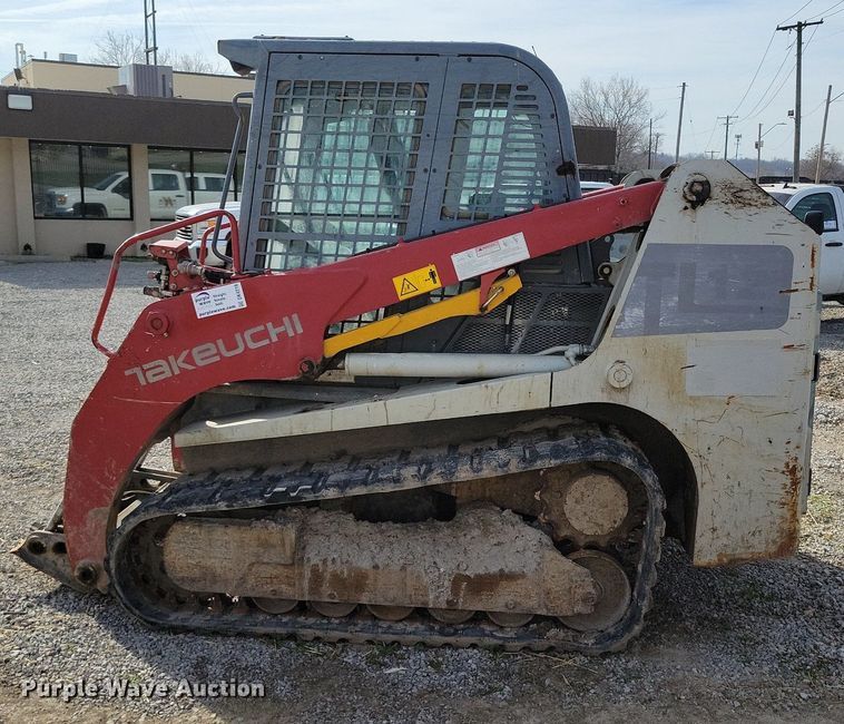 image for item DK4216 2016 Takeuchi TL12 tracked skid steer loader
