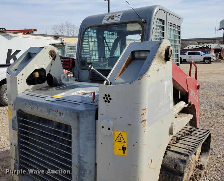 image for item DK4216 2016 Takeuchi TL12 tracked skid steer loader