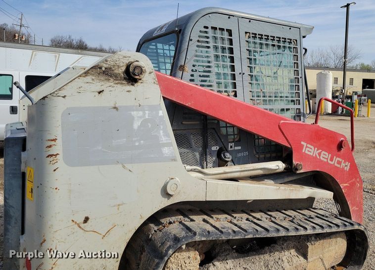 image for item DK4216 2016 Takeuchi TL12 tracked skid steer loader