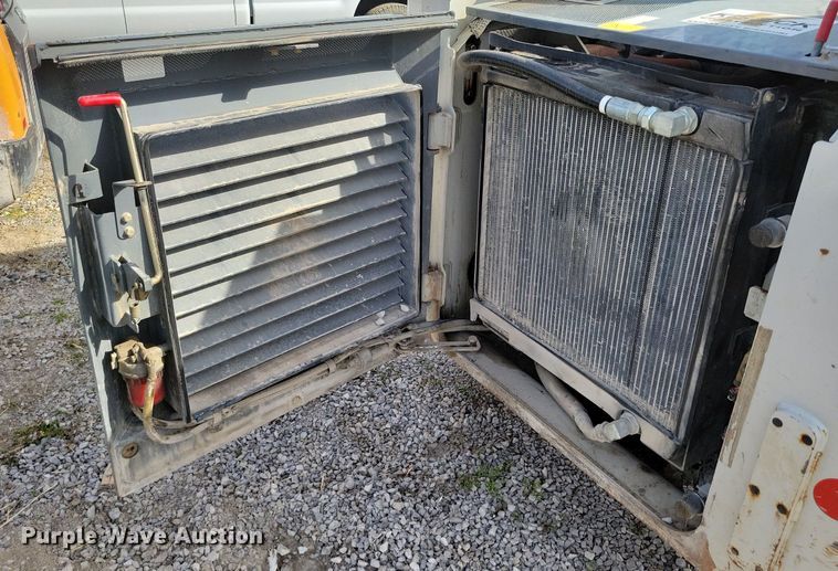 image for item DK4216 2016 Takeuchi TL12 tracked skid steer loader