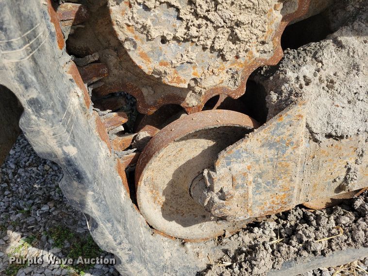 image for item DK4216 2016 Takeuchi TL12 tracked skid steer loader