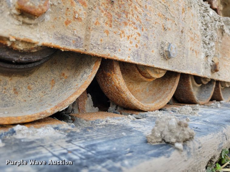 image for item DK4216 2016 Takeuchi TL12 tracked skid steer loader