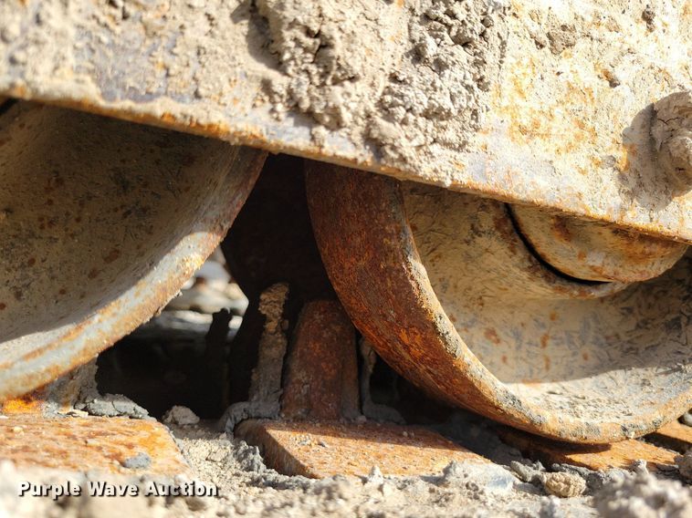 image for item DK4216 2016 Takeuchi TL12 tracked skid steer loader