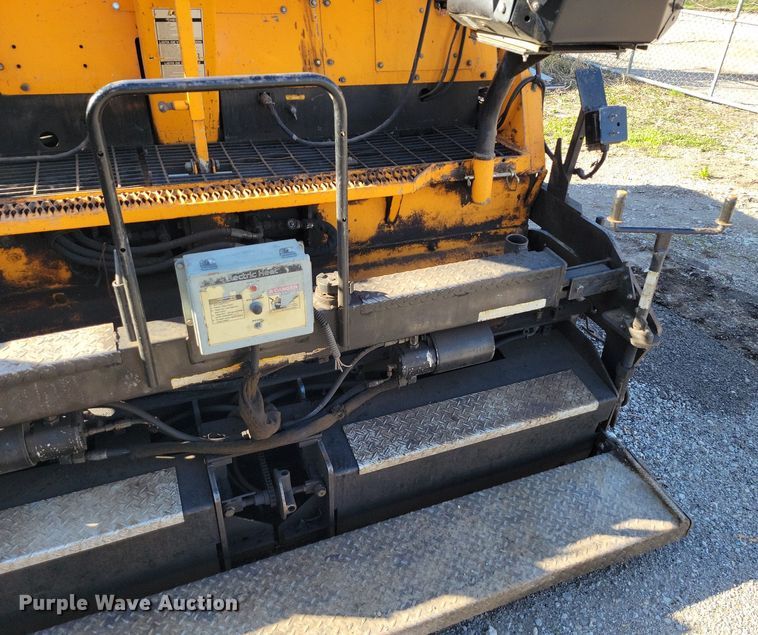 image for item DK4226 LeeBoy 8515 paver