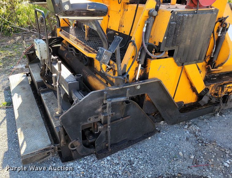 image for item DK4226 LeeBoy 8515 paver