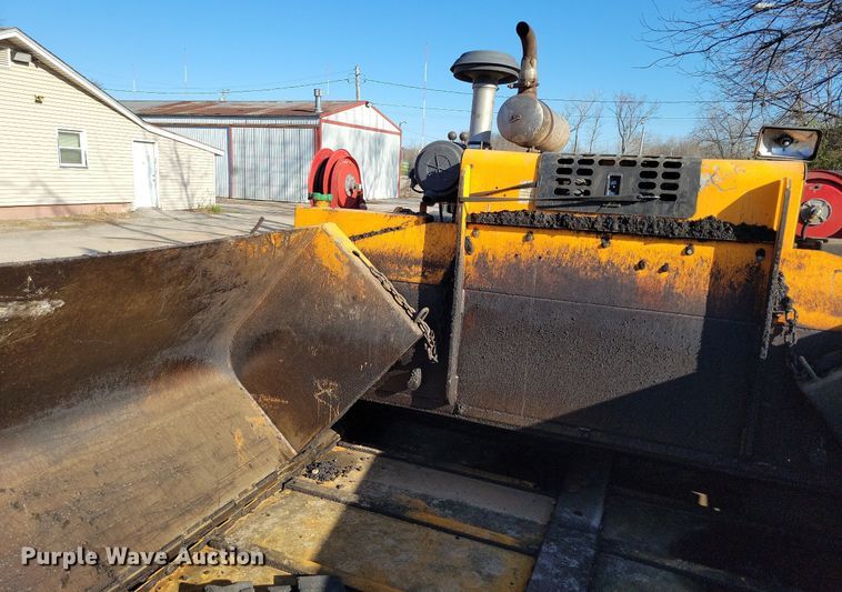 image for item DK4226 LeeBoy 8515 paver