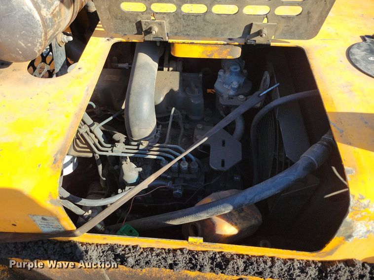 image for item DK4226 LeeBoy 8515 paver