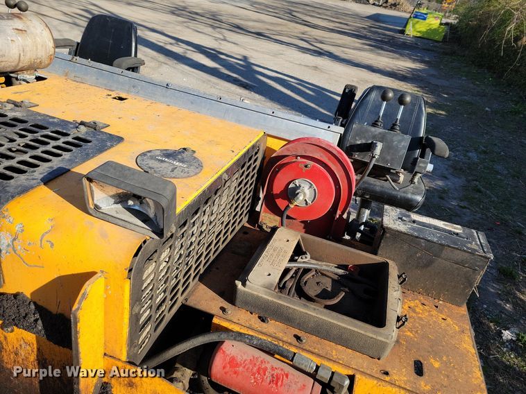 image for item DK4226 LeeBoy 8515 paver