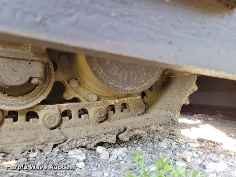 image for item DK4226 LeeBoy 8515 paver