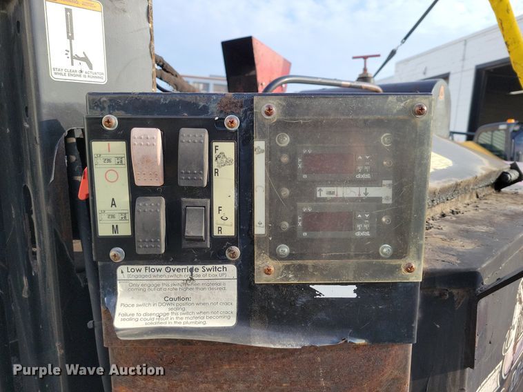 image for item DK4234 2015 Cimline 150 Magnum crack sealer