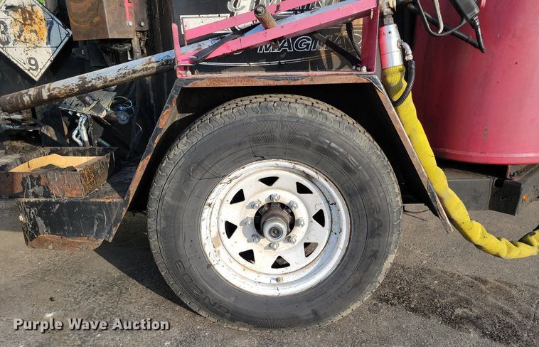 image for item DK4234 2015 Cimline 150 Magnum crack sealer