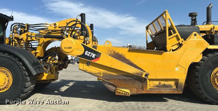 image for item DL4402 2014 Caterpillar 627K conventional scraper 