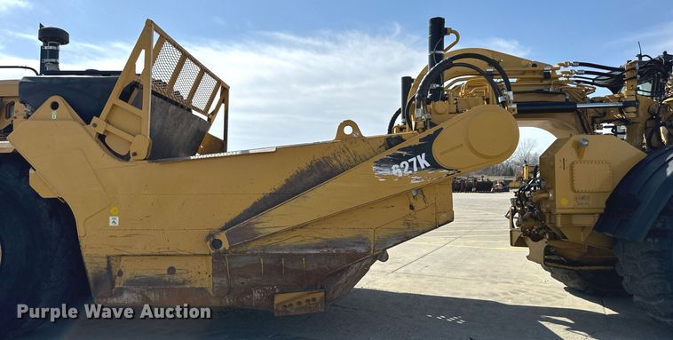 image for item DL4402 2014 Caterpillar 627K conventional scraper 