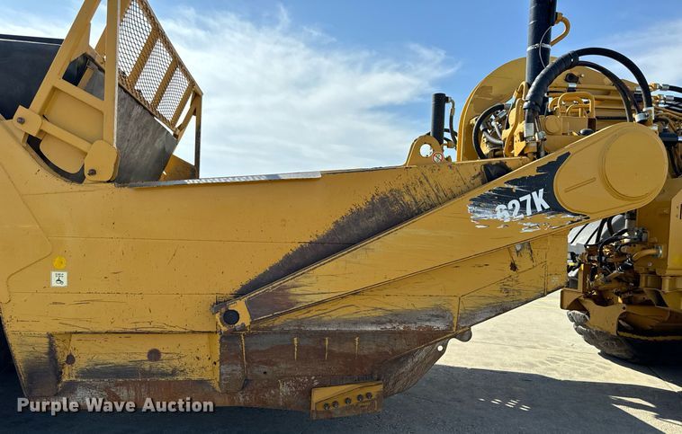 image for item DL4402 2014 Caterpillar 627K conventional scraper 