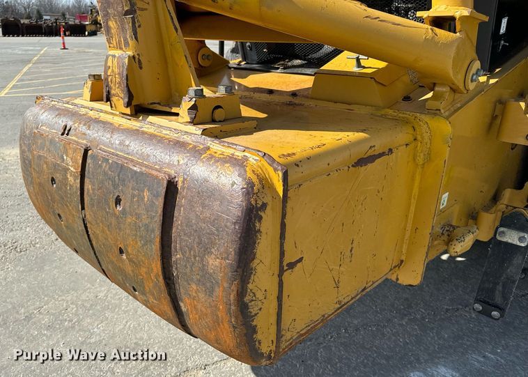 image for item DL4402 2014 Caterpillar 627K conventional scraper 