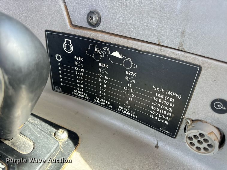 image for item DL4402 2014 Caterpillar 627K conventional scraper 