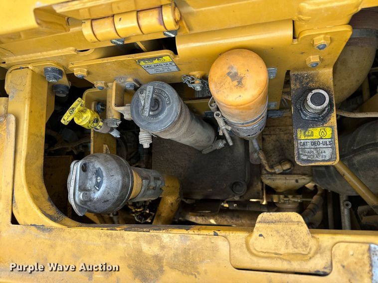 image for item DL4402 2014 Caterpillar 627K conventional scraper 