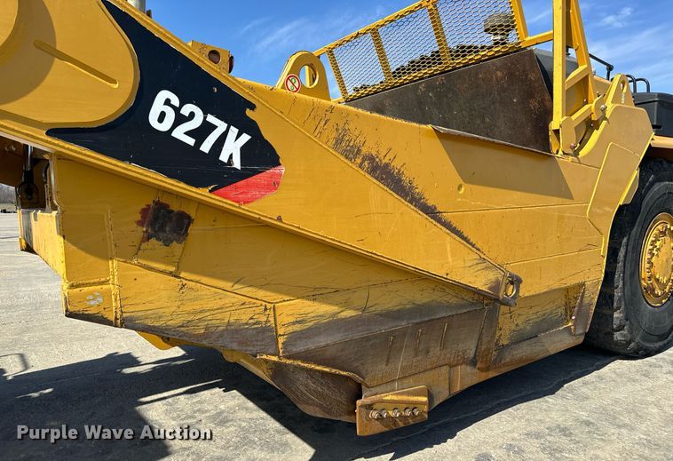 image for item DL4403 2014 Caterpillar 627K conventional scraper 