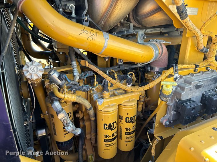 image for item DL4403 2014 Caterpillar 627K conventional scraper 