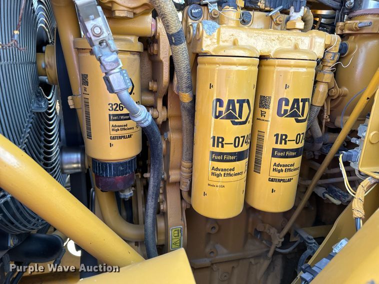 image for item DL4403 2014 Caterpillar 627K conventional scraper 