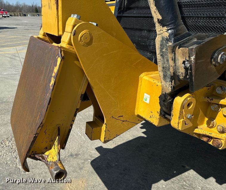 image for item DL4403 2014 Caterpillar 627K conventional scraper 