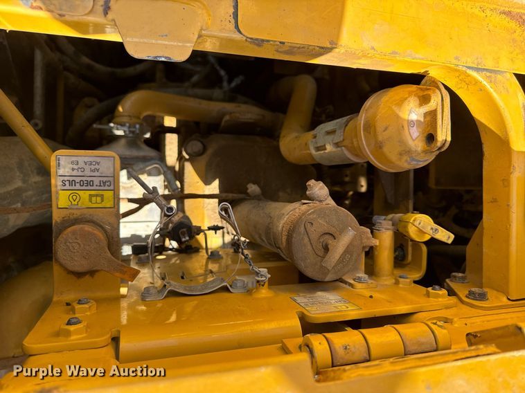 image for item DL4403 2014 Caterpillar 627K conventional scraper 