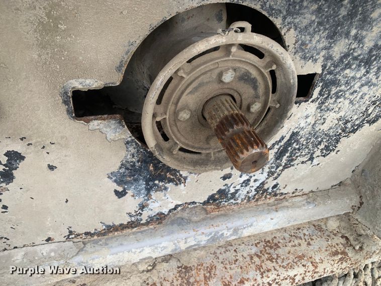 image for item DM7773 2015 FAE MTM-225 soil stabilizer / reclaimer