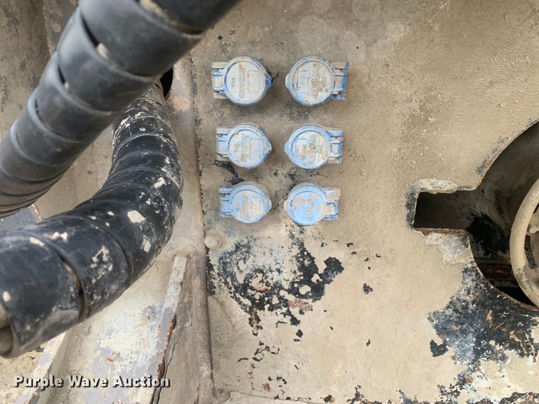 image for item DM7773 2015 FAE MTM-225 soil stabilizer / reclaimer